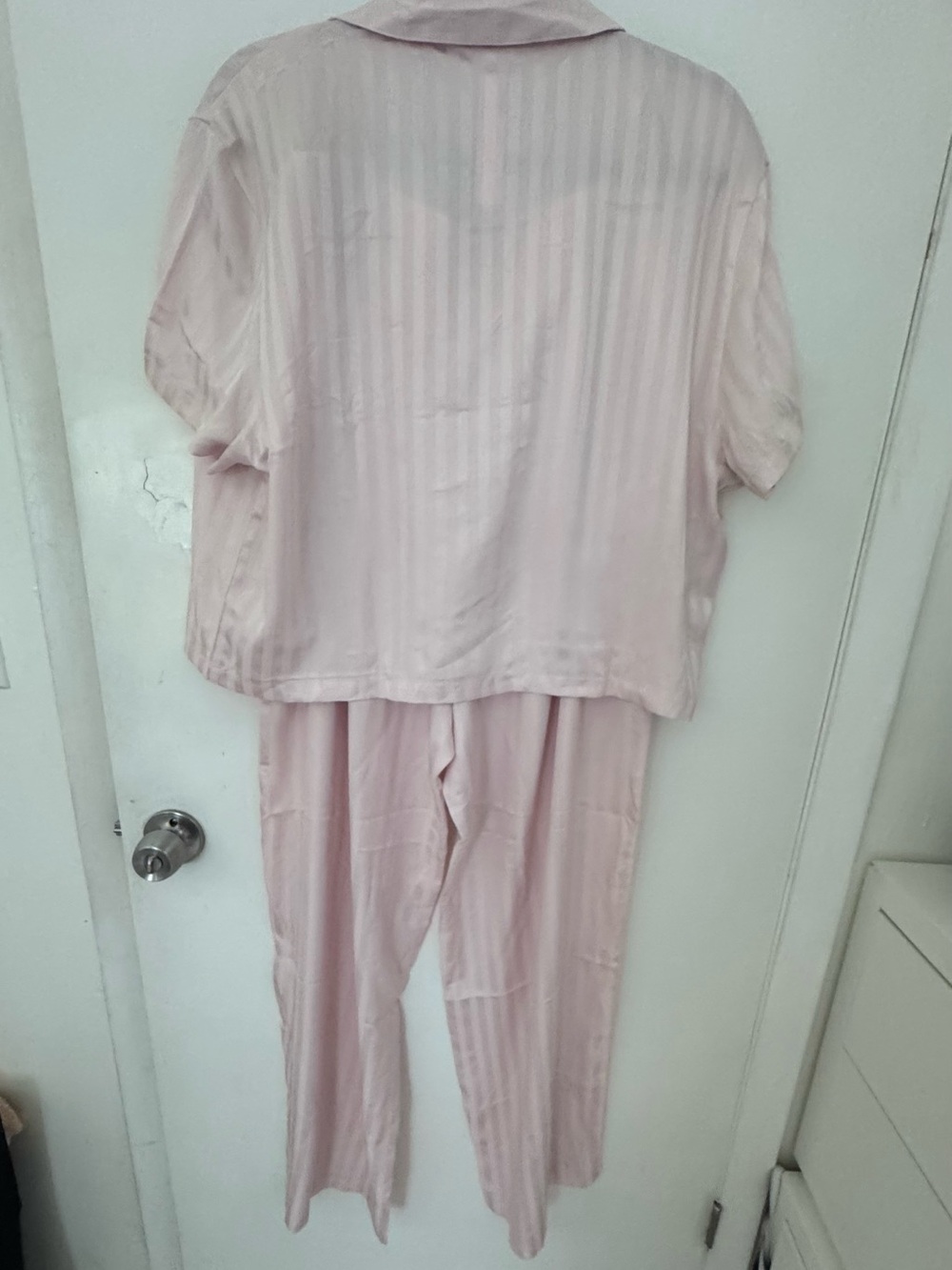 Victoria's Secret Light Pink Striped Short-Sleeve Pajama Set L - Picture 13 of 16